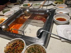 -海底捞火锅(银泰中心店)
