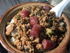 鹅乸腊肠煲仔饭-阳江河堤老牌曾记美食