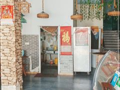 大堂-冯记白土岗辣子鸡