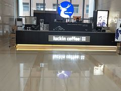 门面-瑞幸咖啡(7号国际商业中心店)