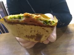 葱油饼-广慈小吃铺沪味佳饭堂