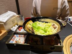 -山川小町·极番烧肉(新地假日广场店)