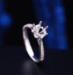 威德戒托-威德钻石-克拉钻大本营(南京东路店)