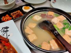 -京城小江南·北京烤鸭·江南土菜·白鱼(中关村店)
