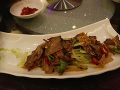 -广州中心皇冠假日酒店·百粤楼