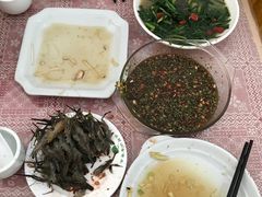 -天乐农家鱼头王(天目湖店)