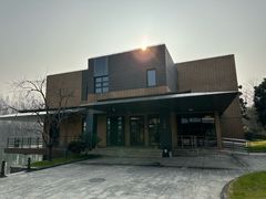 -上海怡沁园度假酒店