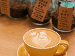 附魔拿铁-COFFEE HOLIC(朝外SOHO店)