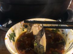 -金海椒罐罐鲢鱼(东方桂苑店)