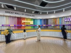 -m豆巧克力世界(上海世茂广场店)