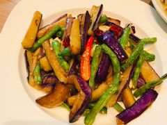 豆角炒茄子-阿西娅·西北妈妈拿手菜(华联店)