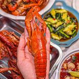确实是广州前三的小龙虾！！肉比手掌还大个