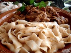 羊蝎子与手擀面-羊家胡同·龙虾烧烤火锅(龙汇路店)