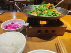 -洞庭土菜馆(易发广场店)