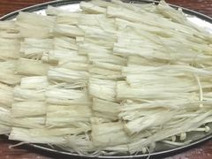 金针菇-威邵鸡煲(西华路总店)