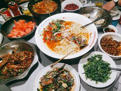 -坛宗剁椒鱼头(河西王府井店)