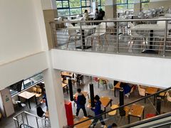 -同济大学本部学苑饮食广场