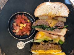 -HIGH FIVE哈福手工汉堡(桂林路店)