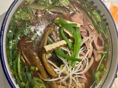 -镇南锅盖面馆(解放路店)