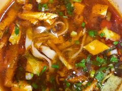 一口香-令氏家外家周秦食府(高新店)