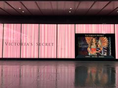门面-Victoria's Secret(杭州湖滨银泰in77店)