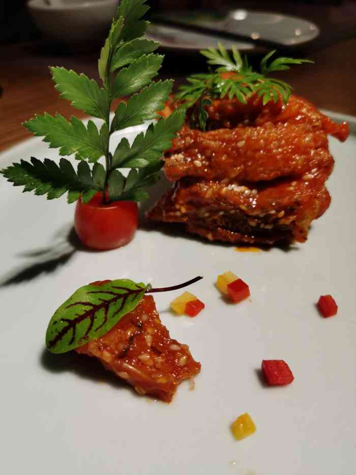 丰泽园饭店(王府井店)-"新店的菜品比较偏新式 没有老店的那种感觉.