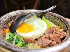 -明洞阿姨·韩式酱蟹烤肉·创意料理(三元桥店)