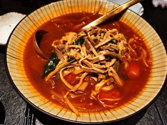 酸汤羊杂-丝路金桃·新疆菜(徐汇店)