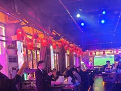 -喜鹊音乐酒馆(西街店)