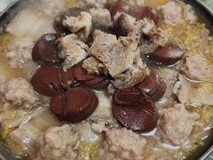 -一口猪海鲜浑锅·东北家常菜