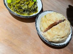 咸蛋黄狮子头-十面春风·江南面馆(崇宁路店)