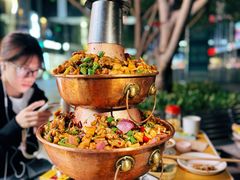 -炉小二铜锅牛蛙•川湘菜(三里屯店)