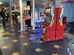 -反斗乐园(领展中心城店)