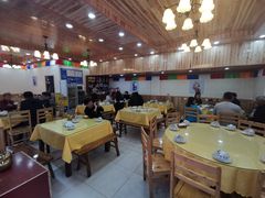 大堂-乡土特色.冷锅鱼.牦牛肉汤锅