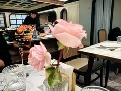 -静香HOUSE·全时段融合餐厅(七星欢乐颂店)