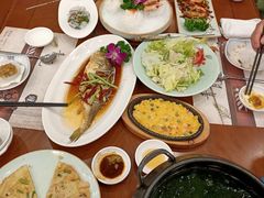 -青瓦餐厅·生鱼片·韩园烤肉(西塔店)