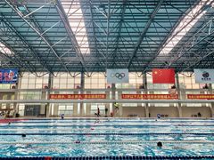 -奥冠体育华师附中恒温游泳馆