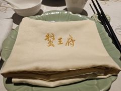 -成隆行·蟹王府(九江路店)
