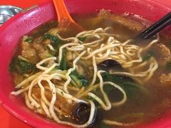 -易记皮肚面(明瓦廊店)