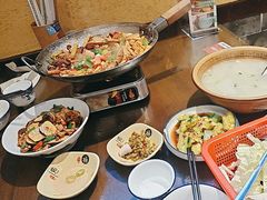 -富正毅三下锅·湘西韵味(天门山索道店)