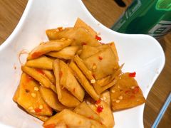 开胃萝卜皮-举炊·寻湘记·新鲜现炒(临平西子国际店)