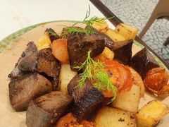 -清真·卡德尔大叔新疆主题餐厅(龙汇路店)