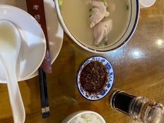 -易老妈蹄花.创于1935(总店)