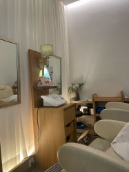 -丝域养发馆