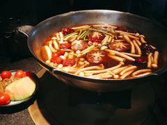 -湊湊火锅·茶憩(新中关购物中心店)