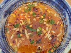 -包整·丝娃娃(一览甲秀楼风景店)