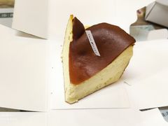 巴斯克芝士蛋糕-Ten Olives甜点