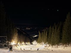 -丝绸之路山地度假区滑雪场