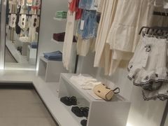 -ZARA(凯德乐峰广场店)