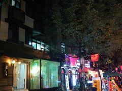 -泡桐树街